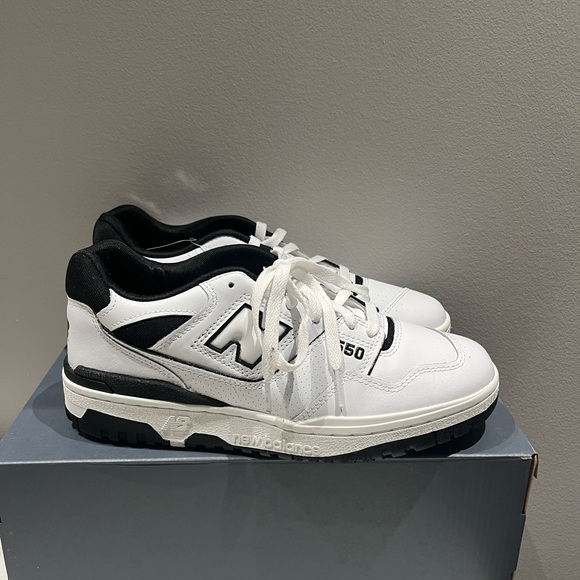 New balance 550 - white and black - Picture 2 of 5